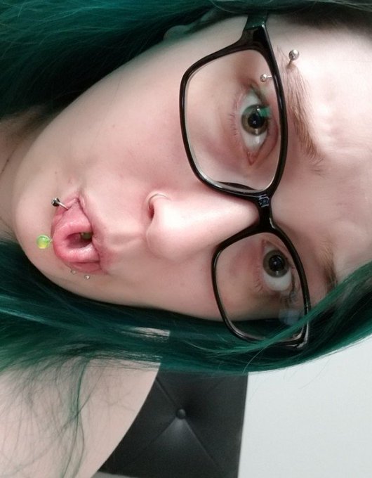 Sold! WOO! Another vote! Super Silly Contest. Vote here https://t.co/h3ZC6w09Q7 @manyvids #MVSales https://t<a href="/tag/mvsales"class="tags"><span>#mvsales</span></a>