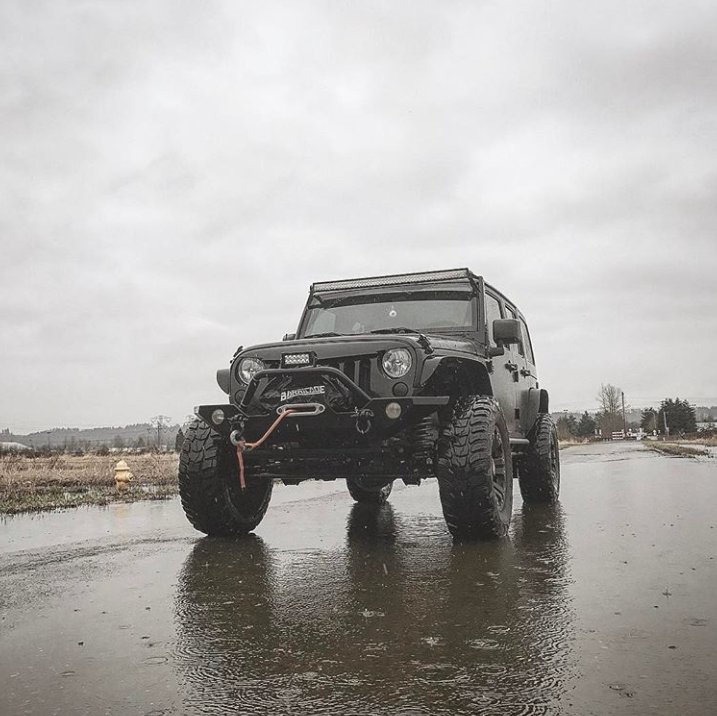 barricade4x4's tweet photo. Rely on a Barricade Winch to save your rig. 
Photo by: @projectmatte

Shop Barricade Winches at https://t.co/eR2Mwl5JQP https://t.co/I95Pr9Y9Rv