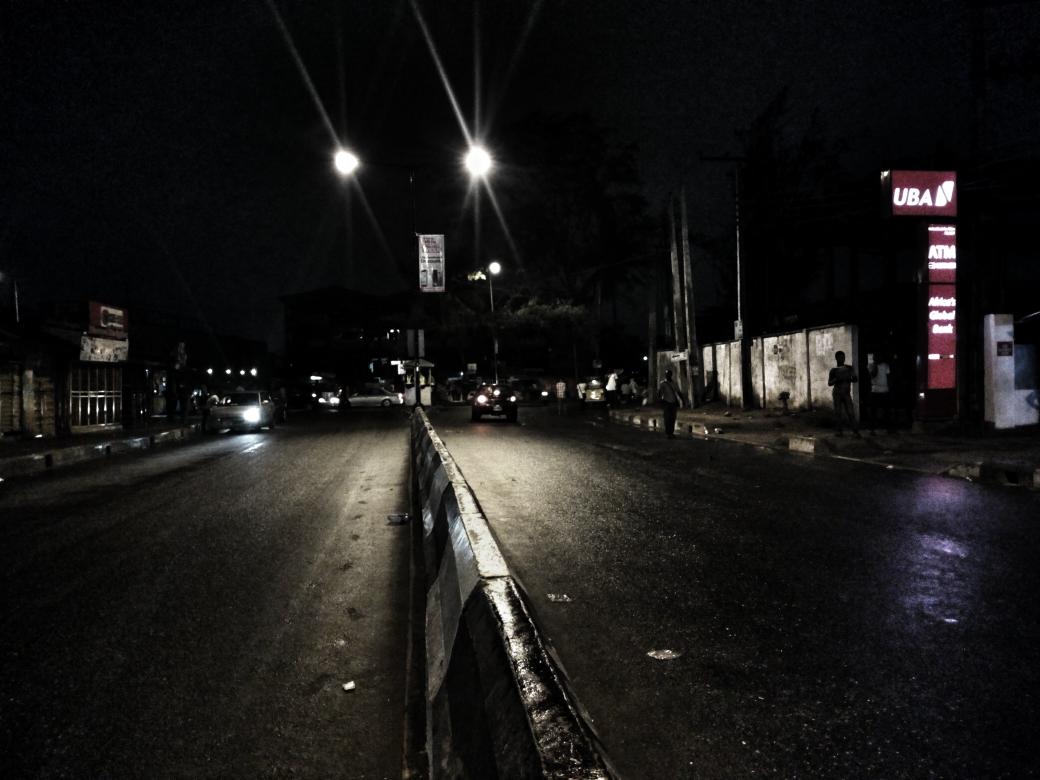 NoraAwolowo's tweet photo. @peero007 @PoeticZhajj DAY 2..
Don't you just love the street of LAGOS😍😍..
📷 : L9 PLUS
#10dayssmartphonegraphychallenge
#mobilephotography
#L9plus https://t.co/ZfymxAXmb3