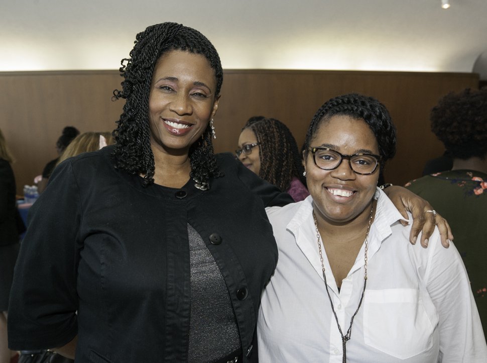 SisterFriendDET's tweet photo. SisterFriends Detroit volunteer Stephanie Young, with Little Sister Shataura Clayborne at the launch. #SisterFriendsDetroit #MakeYourDate https://t.co/sLflrVY3hW