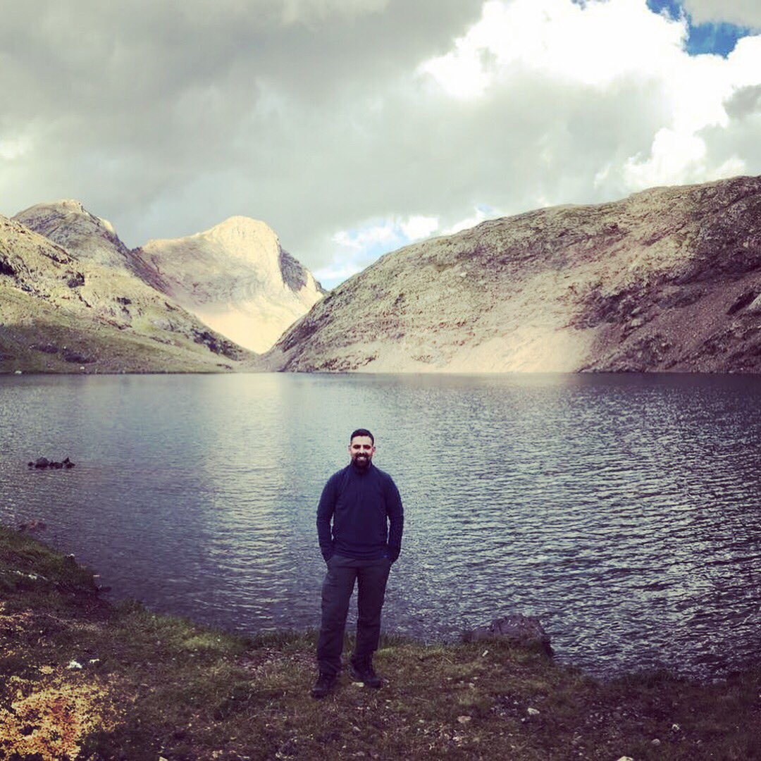 AitorPM14's tweet photo. Dias de desconexión. 2do pico más alto del Pirineo. Posets-3375m. #montaña #deporte @Podoactiva @Fisiolledo https://t.co/hKnEOeF8yo