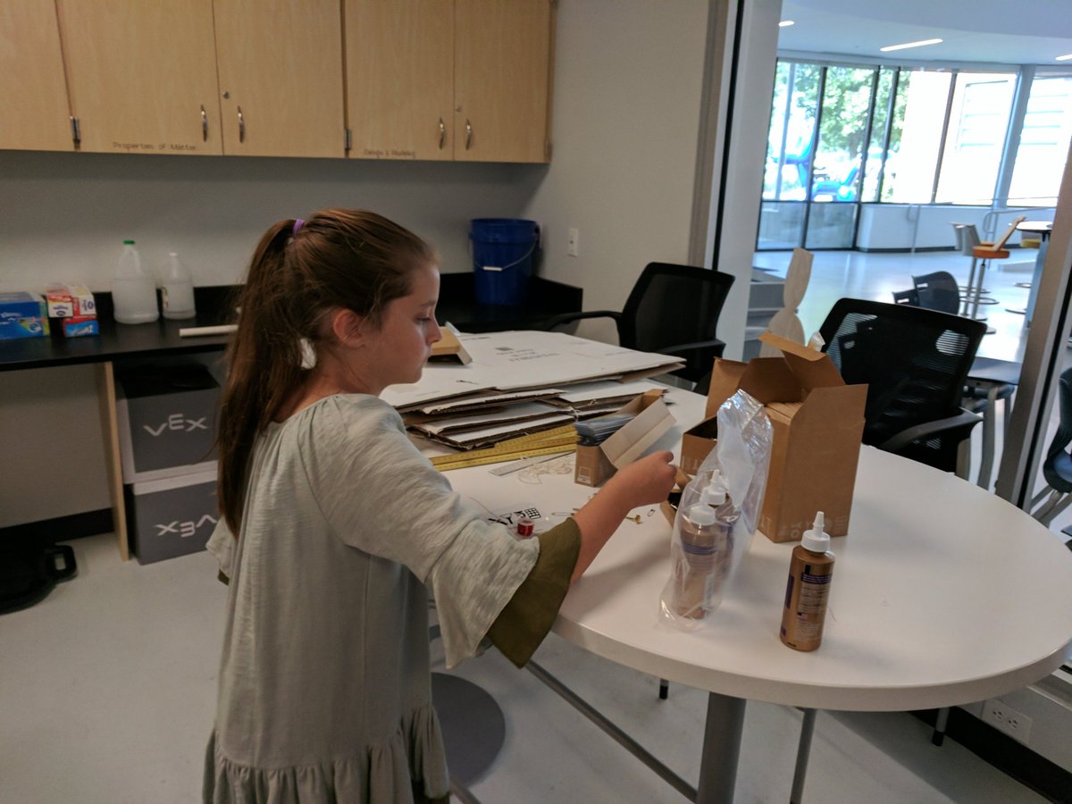 mrskbholder's tweet photo. Students designing an Ankle Foot Orthosis for kids with CP. @EminenceSchools #PLTW #teamworkmakesthedreamwork #instantdesignchallenge https://t.co/Gh9PkwUpdE