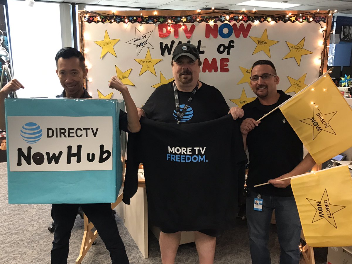 Doug selling his 2nd DTV NOW 🎉 and earning a awesome hoodie! #DIRECTVNOWTUGGLE  <a href="/griselg72/">Griselda</a> <a href="/attsandiego9/">ATT-San Diego9</a> <a href="/anthonyetuggle/">Anthony E. Tuggle</a>