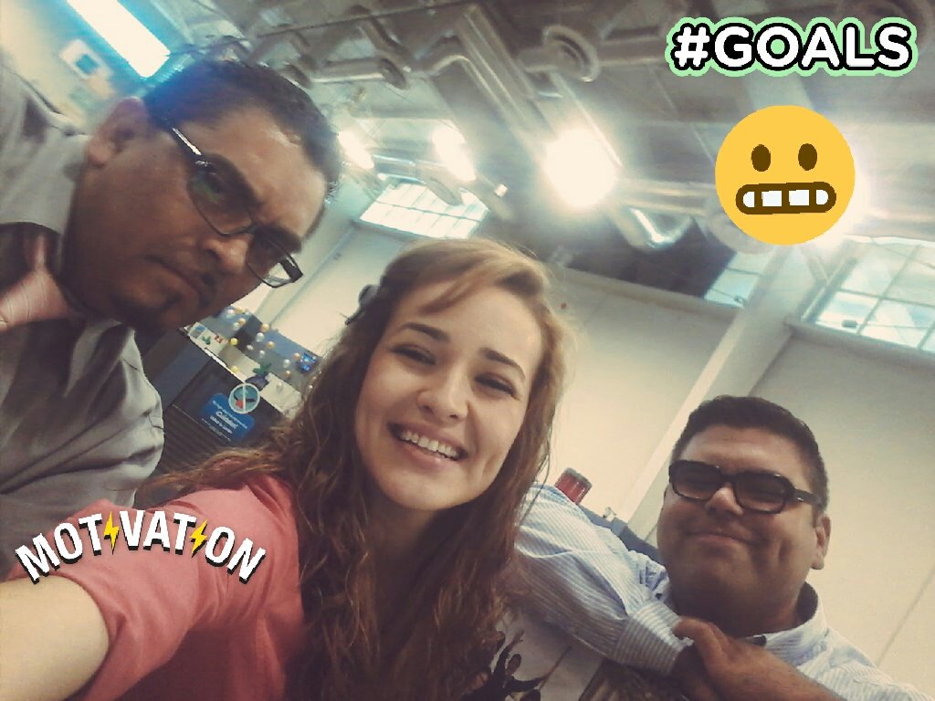 MexicaliQA's tweet photo. With the kiddos!!! #givingfeedback #peertopeer #learningfromeachother @telmpcsmxl @cwade0751 @mpcsmike https://t.co/hCP5pySHpl