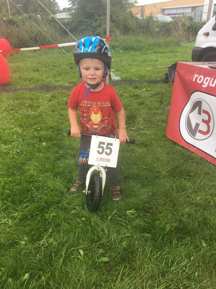 MaDerEvents's tweet photo. When we say all ages, we mean it. Great race at #MaDThrash round 3 tonight. Join us for the next round Sept 13, venue #mtb  #Gloucester . https://t.co/qbLS21tlGr