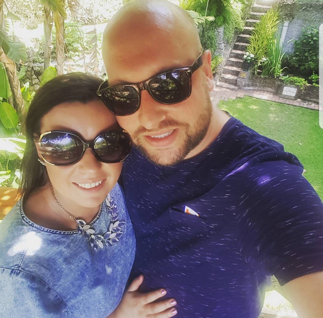 JamesMozza83's tweet photo. We have a date booked in for our wedding and I couldn't be happier .
@janilo_x love you lots xx #mozlock #wedding https://t.co/JyXbVkGhZp