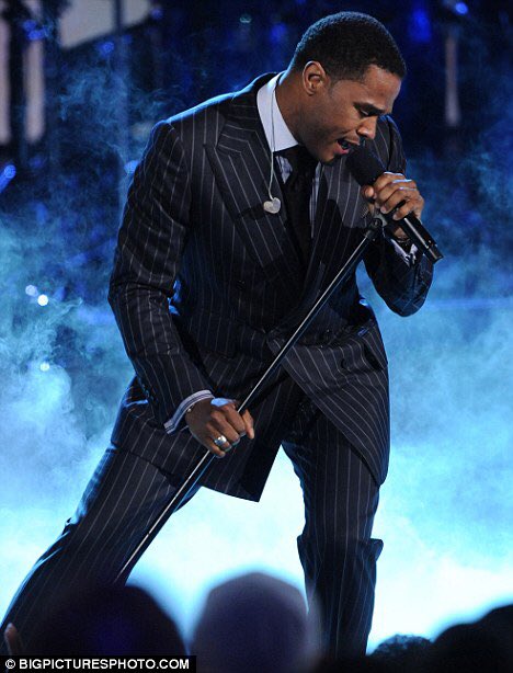 GoddessBuzz's tweet photo. Silky Soul Singer Maxwell @_MAXWELL_ LIVE @MahaffeyTheater St. Pete September 1 ST 8:00 pm #mahaffeytheater #soulmusic #goddessbuzz https://t.co/TTsvtGgYHF