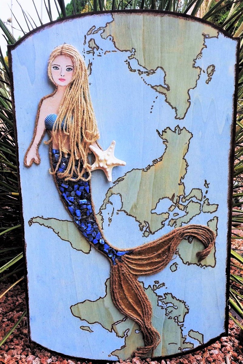 AunaKaty's tweet photo. Blue Mermaid Map Art #mixedmedia #nauticalmap #mermaidwallart #beachcottage #coastaldecor
https://t.co/We2vo7EDIF https://t.co/OjuRY0tIJv
