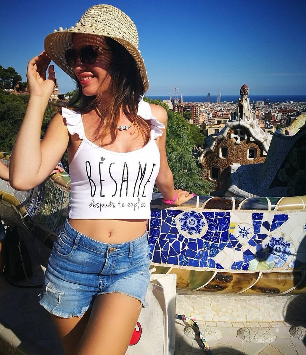paraisodesign's tweet photo. #Niñas preciosas con su #paraísodesign 💙
#camisetasconmensaje #camisetas #camisetaspersonalizadas #disenografico #diseno  #mensaje #gracias https://t.co/BZ4BsZmesj