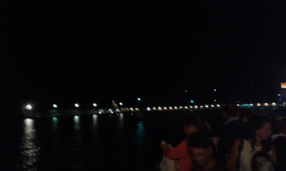 ProLocoRioeCavo's tweet photo. #RioMarina in attesa dei fuochi di #SanRocco! 🎆🎇 #isoladelba https://t.co/2N6Fuk3waf
