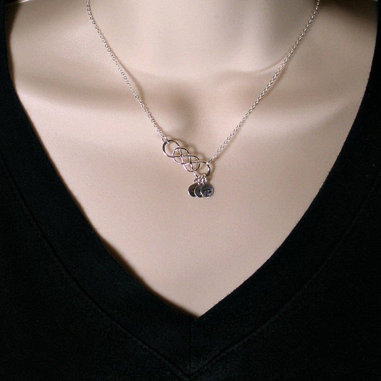 StarringUJewel's tweet image. Personalized Sideways Infinity Necklace, Mom Necklace with Kids… tuppu.net/defa7c11 #giftideas #SidewaysInitial
