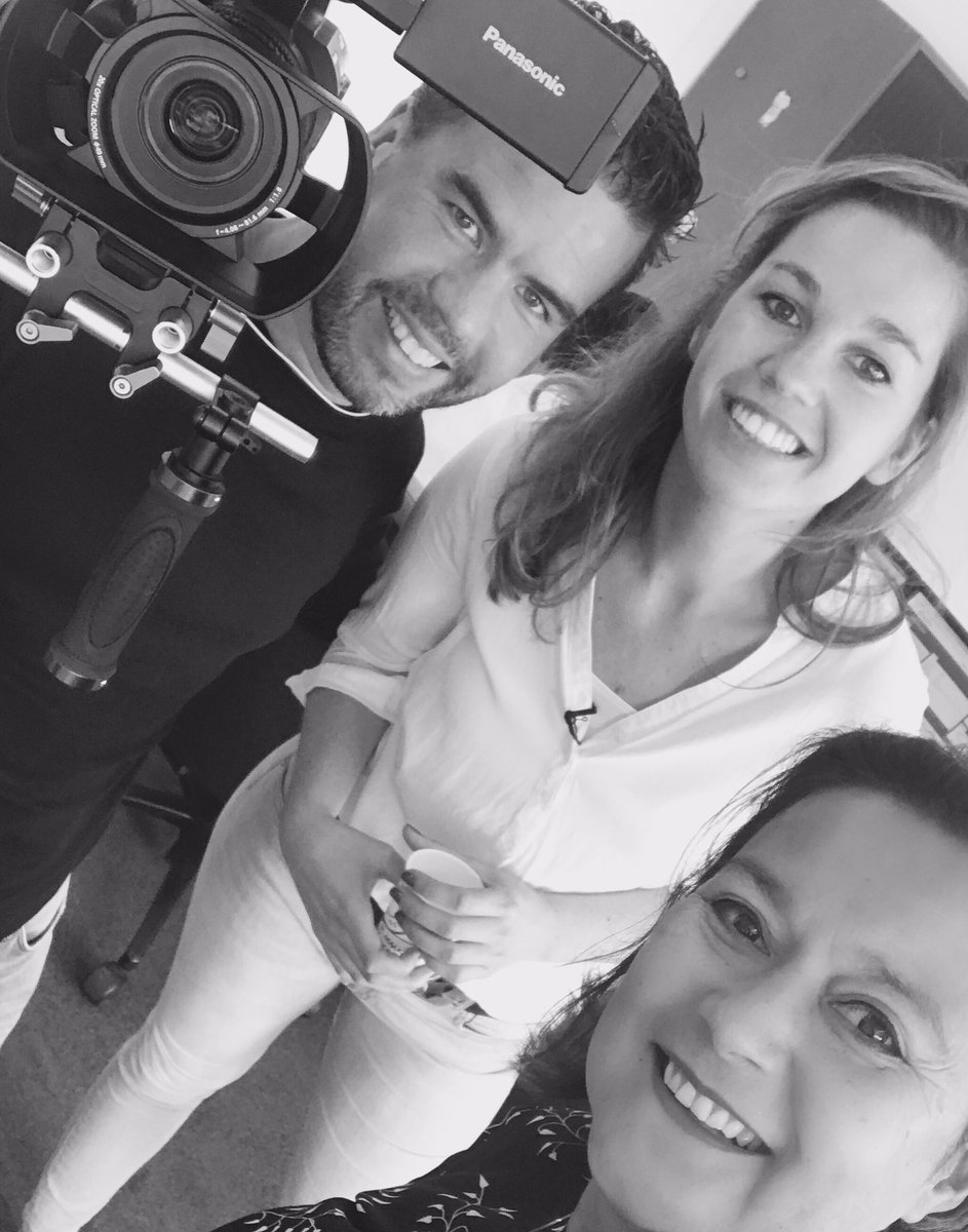 TenderPresent's tweet image. Succesvolle draaidag bij klant #TenderPresentatie. Mooie samenwerking weer met Niels @met14_media