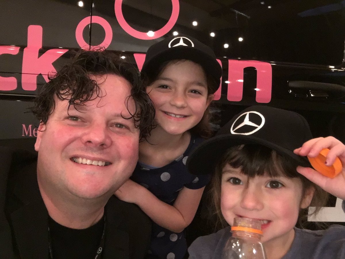 MindKits's tweet photo. Today we're in the final to win a @Mercedes van so we can take it from school to school. #hackmyvan https://t.co/IfRSXTkgmu