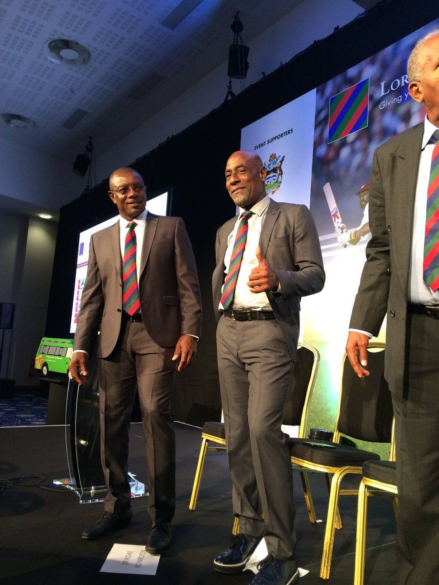 AlmusMarie's tweet photo. Great Night at the #CricketingKnights @LordsTaverners #legends @LordsTavsEMids https://t.co/C3GKA2fwCl