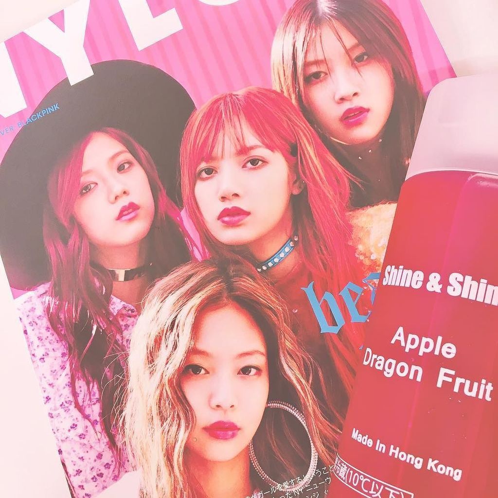 coonyaaan's tweet image. 🤤💭
休憩〜( ´ω` ) 
今日からプチデトックスはじめる🤧🌈
#NYLONjapan #sep2017 #shineshine ift.tt/2v3ebrJ