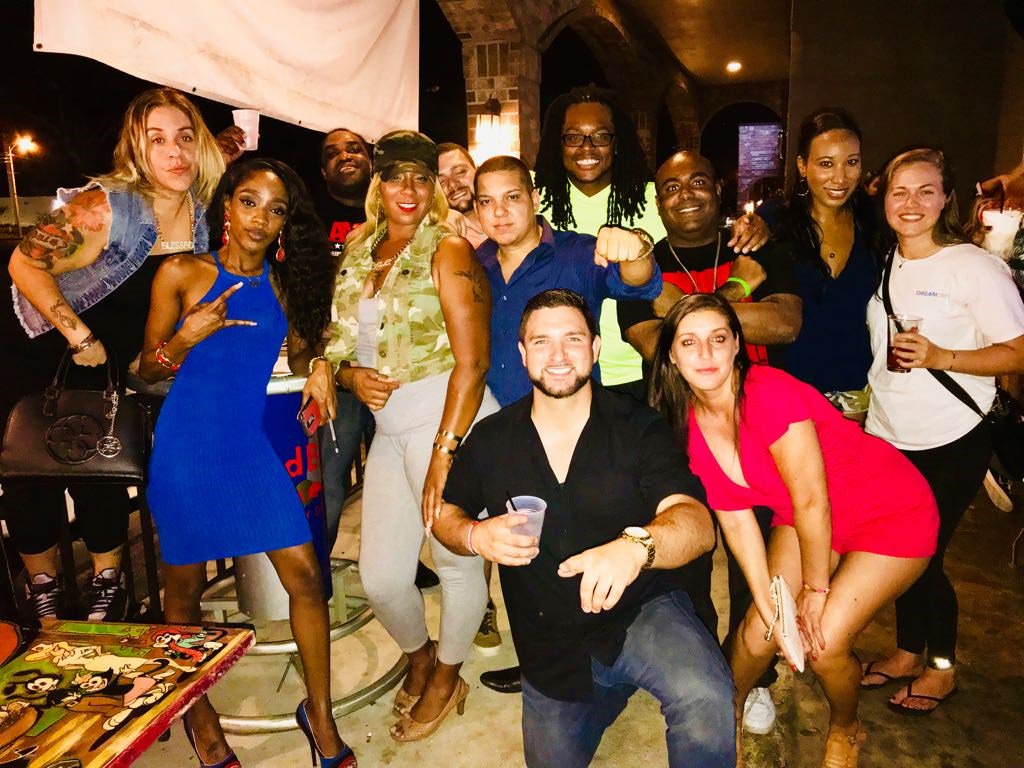 EASGWorldWide's tweet photo. Another amazing night out with our Power Movers from Sun Up to Sundown we Work Hard & We Play Harder. #Gr... #AMPMWW https://t.co/VpXaSoMvwA