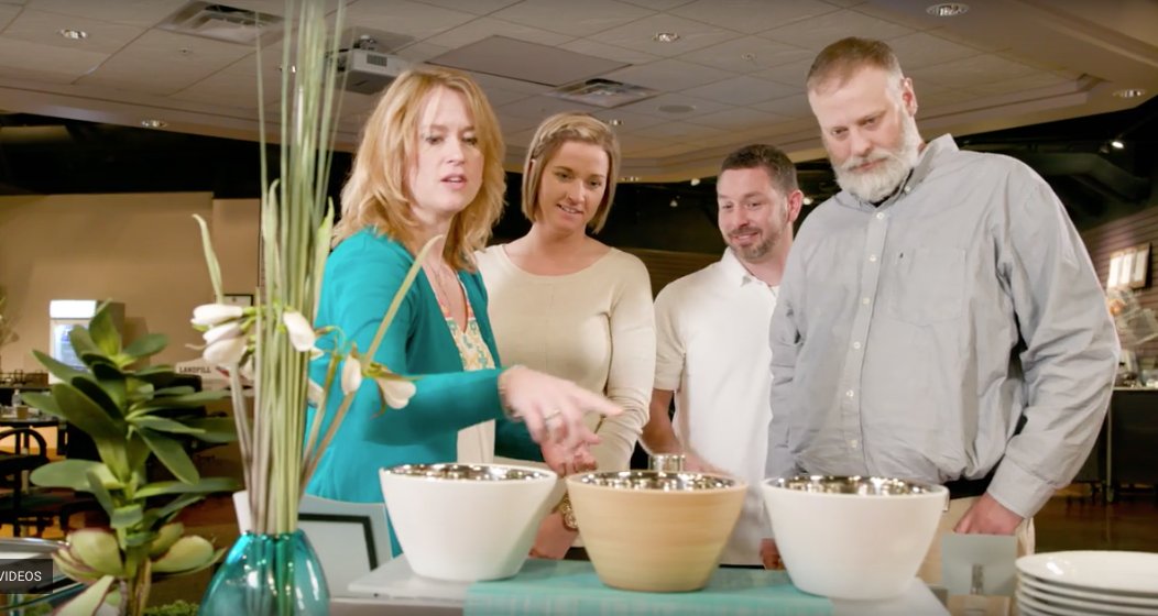 hubert_co's tweet photo. Wow your guests. Create a dining destination. Experience the Center for Creative Merchandising https://t.co/R7EnvbIKHN #foodservice https://t.co/sDEyEq4Wim