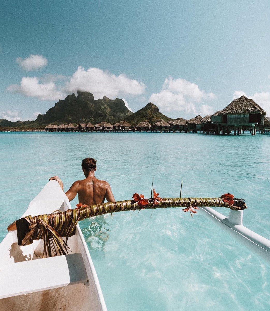 TRVLCreative's tweet photo. Bora Bora https://t.co/7ah2SVJyPR