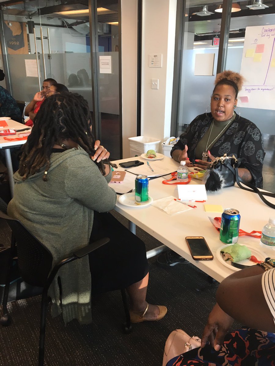 DarlaBunting's tweet photo. Tonight was amazing!! Our first kickoff & Guest Educator 101 session of this school year was a major success! #flipthesubscript https://t.co/BJvQ6x0yCk