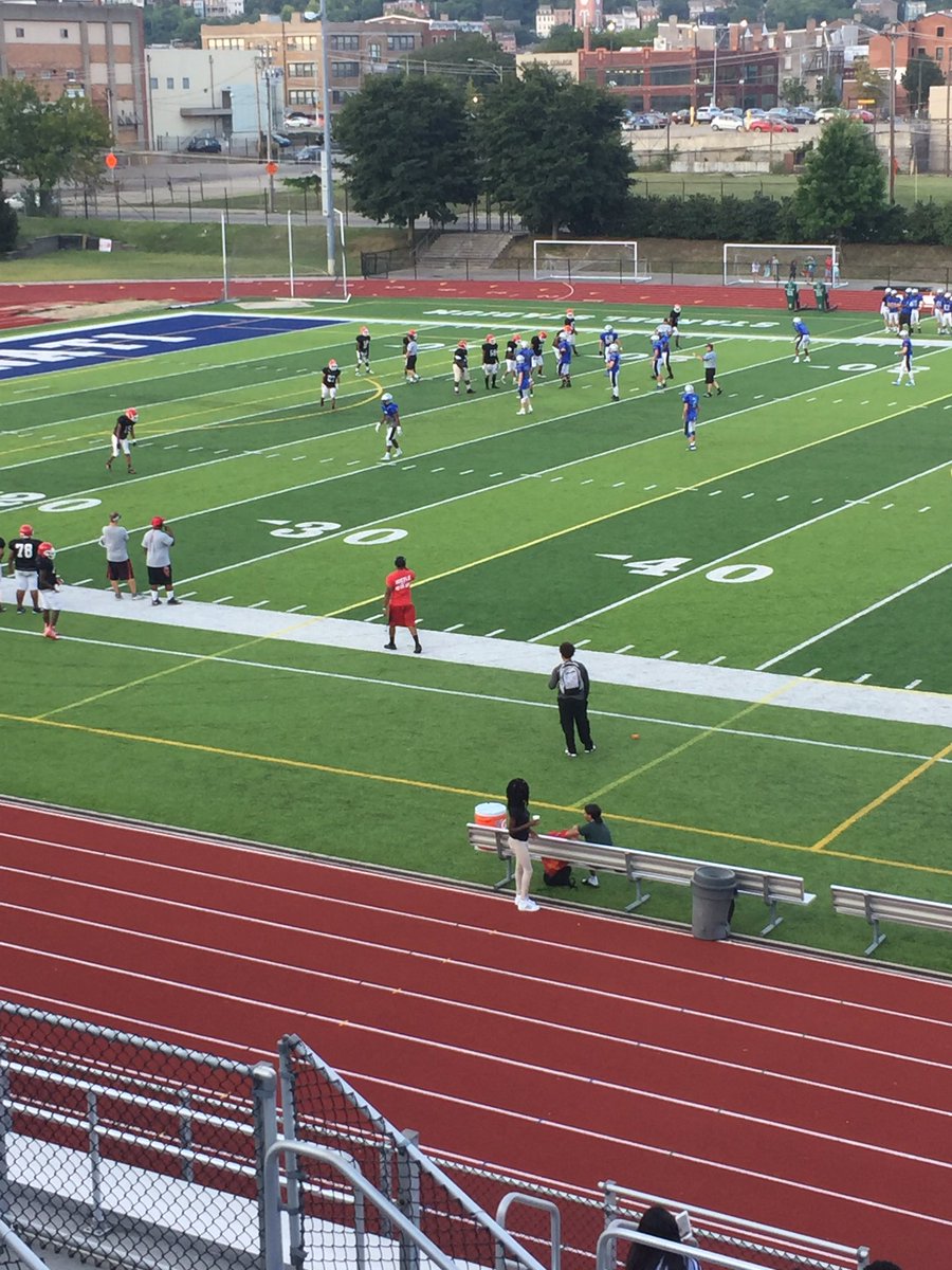 CoachGregForest's tweet photo. 2nd Scrimmage. 1 week till the 1st game vs Deer Park. #HughesBigRed https://t.co/Os2wfiSbxP