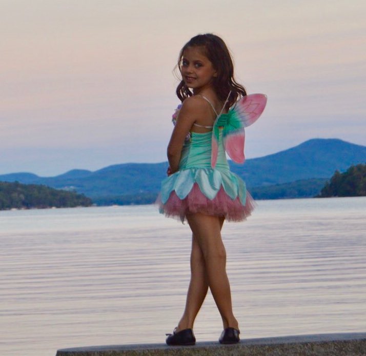 stefaniew6's tweet photo. The slayage of my child is too real 😍😍 #OBSESSED #AvaMarieB #beyonce #slay https://t.co/4JuRbPpGkP