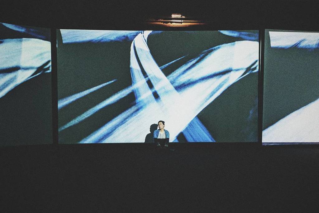 JonJinBae's tweet photo. Sleep | Optional
#VSCO #VSCOCam #14thFactory #VisualArts #Destruction #SimonBirch #Art #TheInevitable #Projector … https://t.co/7J5Wx9wPQ9 https://t.co/fQJ2D1EfwW