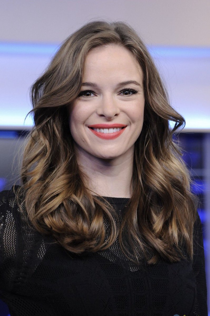 My #WCW is my #WCE my gorgeous fiancé <a href="/Dr_Cait_Snow/">❄¢αιт αℓℓєη⚡(RoleplayAcc)</a>