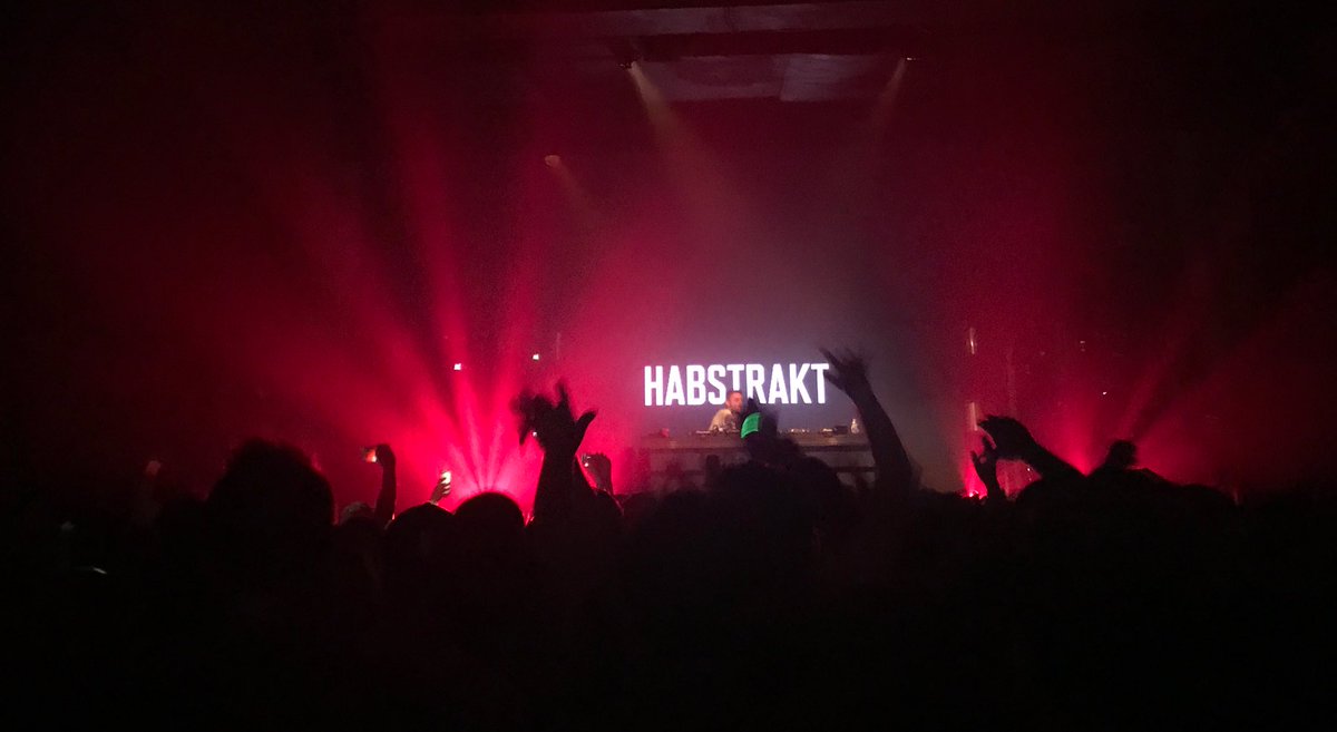BeckuhBeck's tweet photo. .@habstrakt throwing it down before @Zomboy tonight at @BogartsShows. #cincyedm https://t.co/6ET7FvcChu