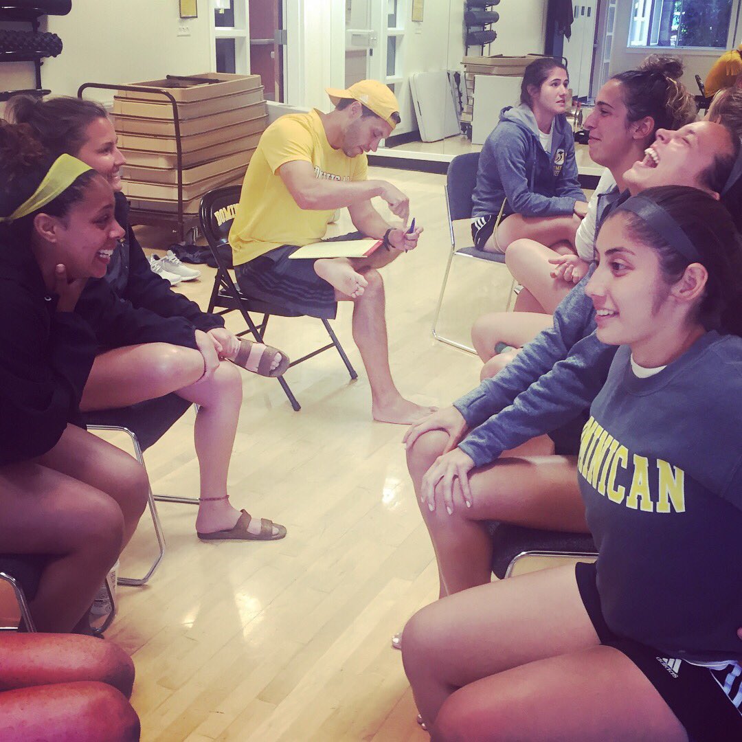 dominican_ws's tweet image. DU women&apos;s soccer &quot;speed dating&quot;!
#penguinfun