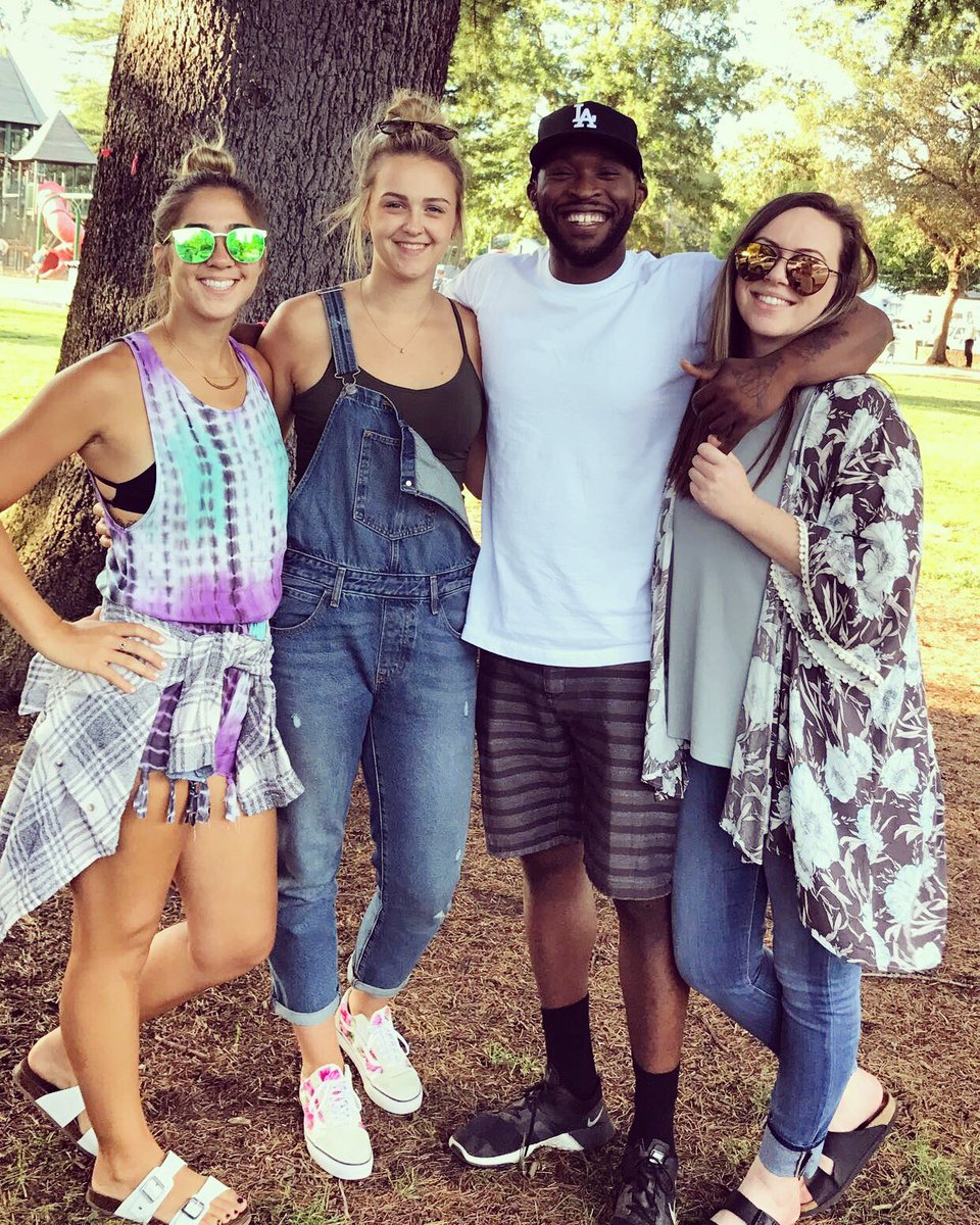 ABeazell's tweet photo. @whitneyedens_11 @kenz_40 @ASAP_CT ❤️ https://t.co/fQKcaR3m6B