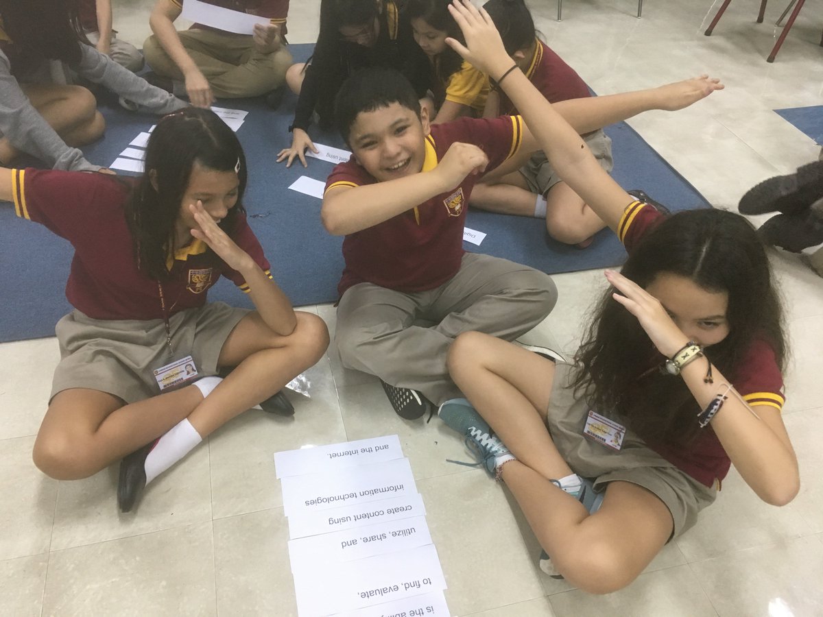 zencmartinez's tweet photo. How you look when you finish the task in class. 
Way to go! https://t.co/JfAYR00M6f