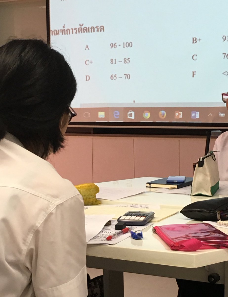 punch_memox's tweet image. /me เดินออกจากห้อง