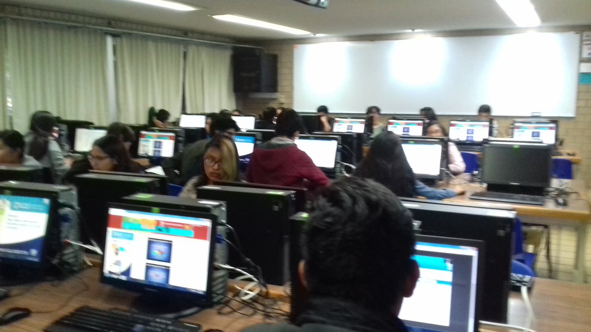 saoriuranus's tweet photo. #educatic2017 Empezando la jornada del día de hoy #Ticometro2017 https://t.co/xSXnYkau2S
