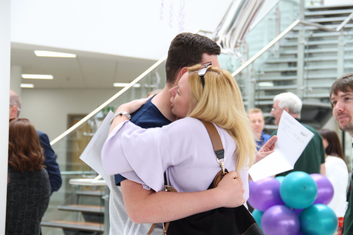 hartlepoolfe's tweet photo. A great morning for #GCSEResultsDay2017 many smiles and great results #Welldone to all who got what they wanted. #Goodluck for your future. https://t.co/B7gIeSJV0s