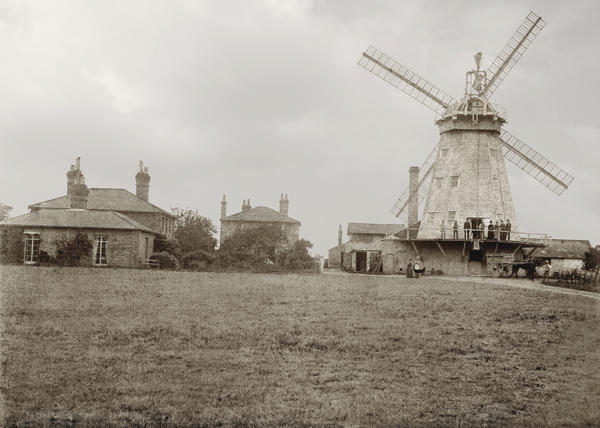 #TBT to the 1890's, the Millers House is to the left of the Mill which is where our Visitor Centre is. Find out more this open weekend 1-4pm