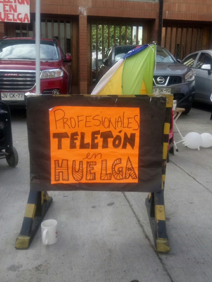 estrellaarigon's tweet photo. @thecliniccl @eldesconcierto @GAMBA_CL @elmostrador @radiozero977 @adnradio @tv_mauricio @tv_monica @DMatamala #huelgaTeleton #sindprof https://t.co/qxFBj9GHvO
