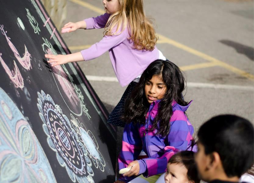 dulib's tweet photo. Don't miss Draw Durham! 26 &amp; 27 August around Durham City. Indulge in your creativity! #LiveInDurham @DurhamBID https://t.co/y6msXIAisG https://t.co/a18jxXKEdN