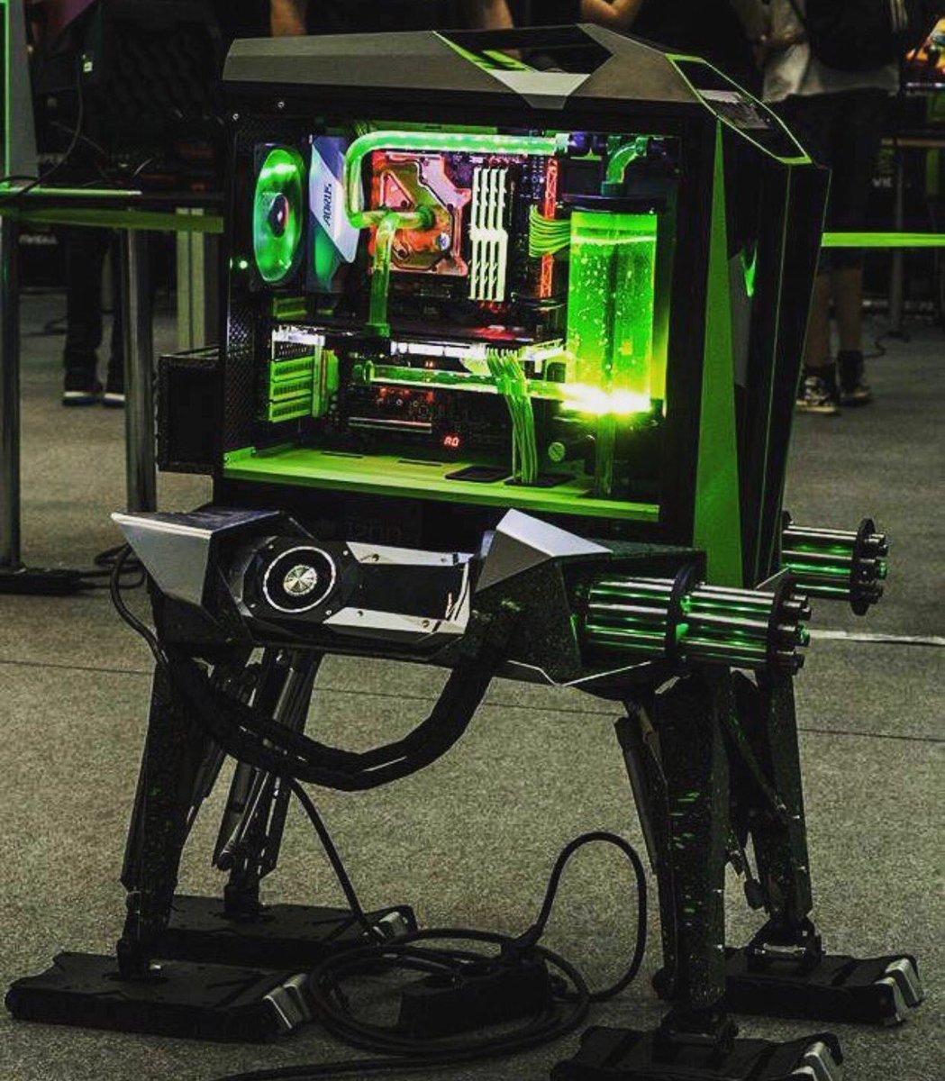 coolermasterfr's tweet photo. 😲 On vous laisse nous proposer une légende pour ce Mod de dingue ! #Modding #MasterCaseMaker5t #MakeItYours https://t.co/FdV4EztPy0