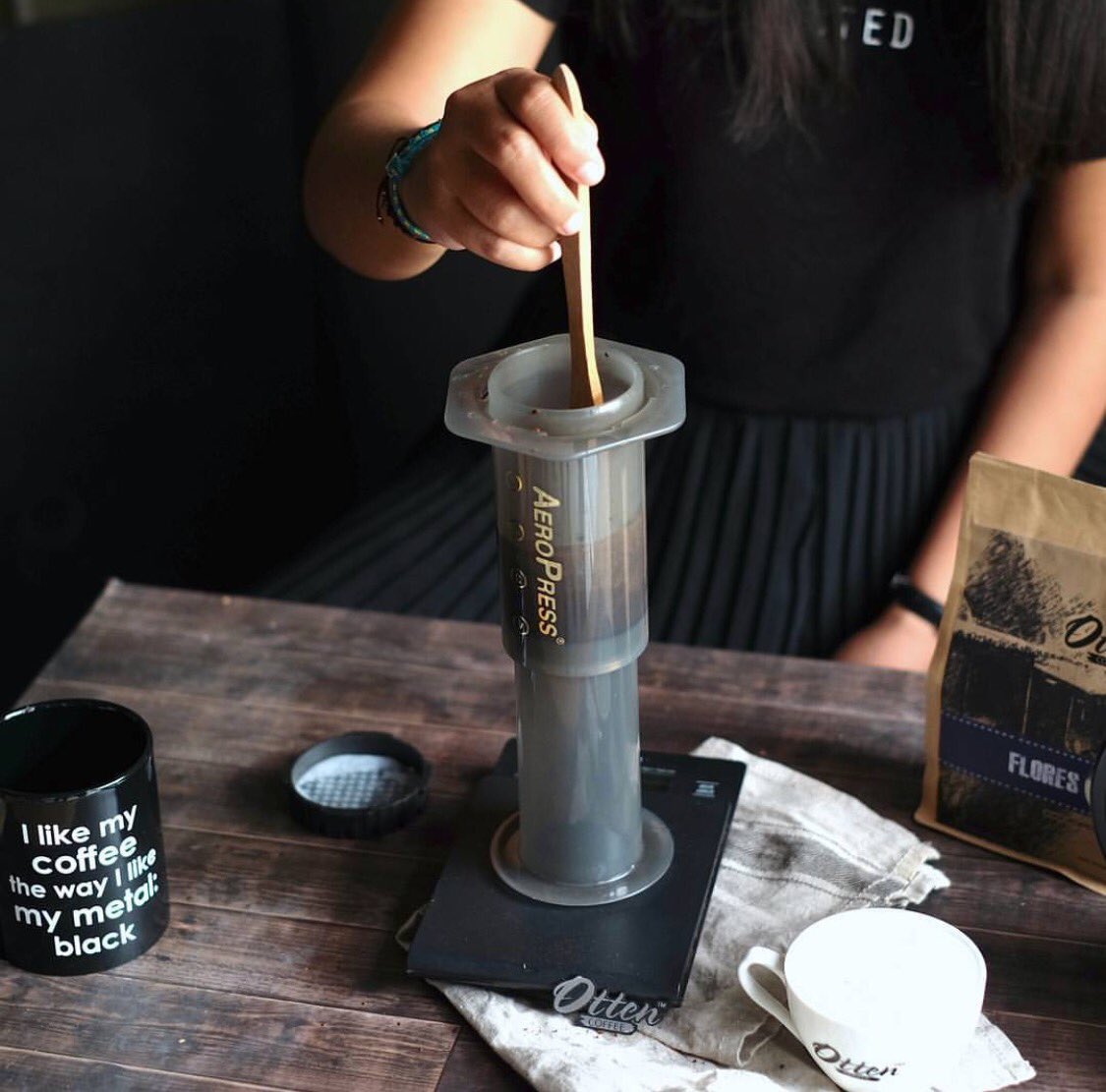icoffeerd's tweet photo. Si algo nos apasiona de trabajar con cafe es que los exoerimentos nunca terminan!! Link on https://t.co/qcXnAttHnS #aeropress #brewingmethod https://t.co/dUbk9vhpxX