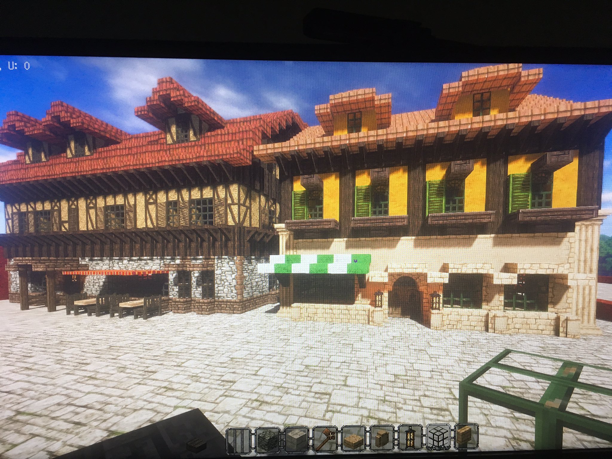 Shun Minecraft 在 Twitter 上 西洋風の建物2軒目 今回はまだ何の建物にするかは決まってないですが どんどん増やして行きたいと思います Minecraft建築コミュ 大規模建築 中世ヨーロッパ風 T Co Cixuryjv3p Twitter