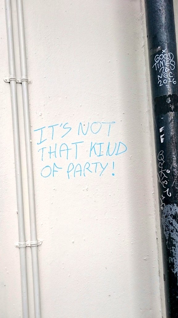 Thank u to the v funny @Georgiepokeeye &amp; our wonderful #clubsolparty audience who came down to <a href="/the3sistersbar/">The Three Sisters</a> last night u were all ace!