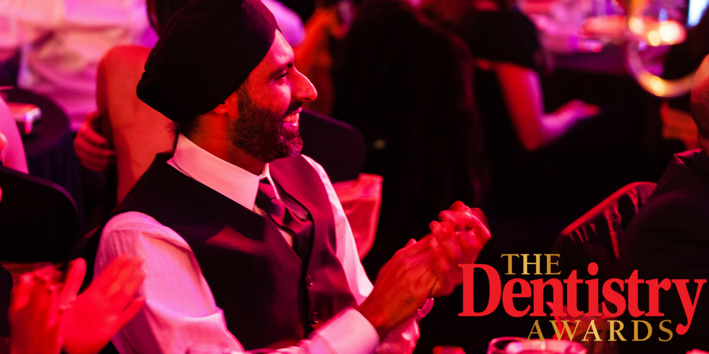FMCPro's tweet photo. Only 8 Days left to enter for the Dentistry Awards 2017! #DentistryAwards17 #Countdown 
https://t.co/4rGZVLdfE1 https://t.co/x3lxhI3Apc