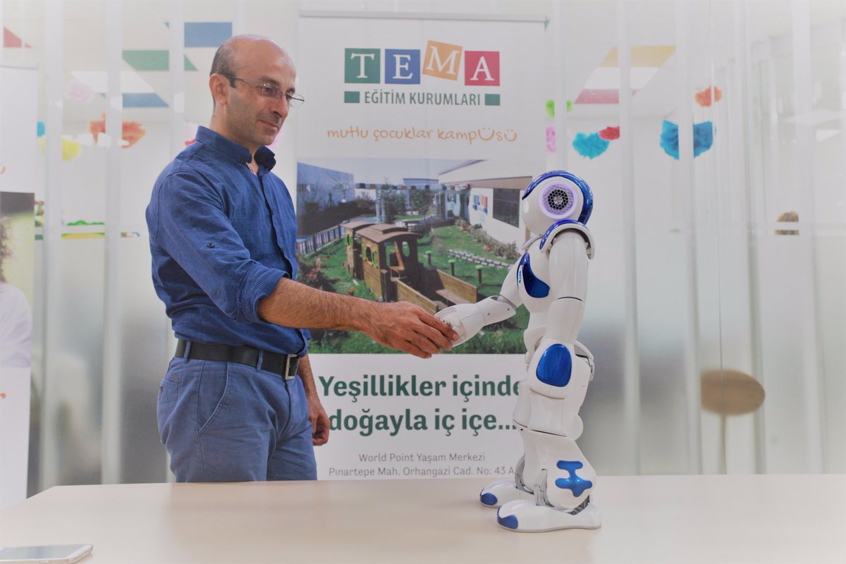 mevlutde's tweet image. Yeni çalışma arkadaşım #robotismini