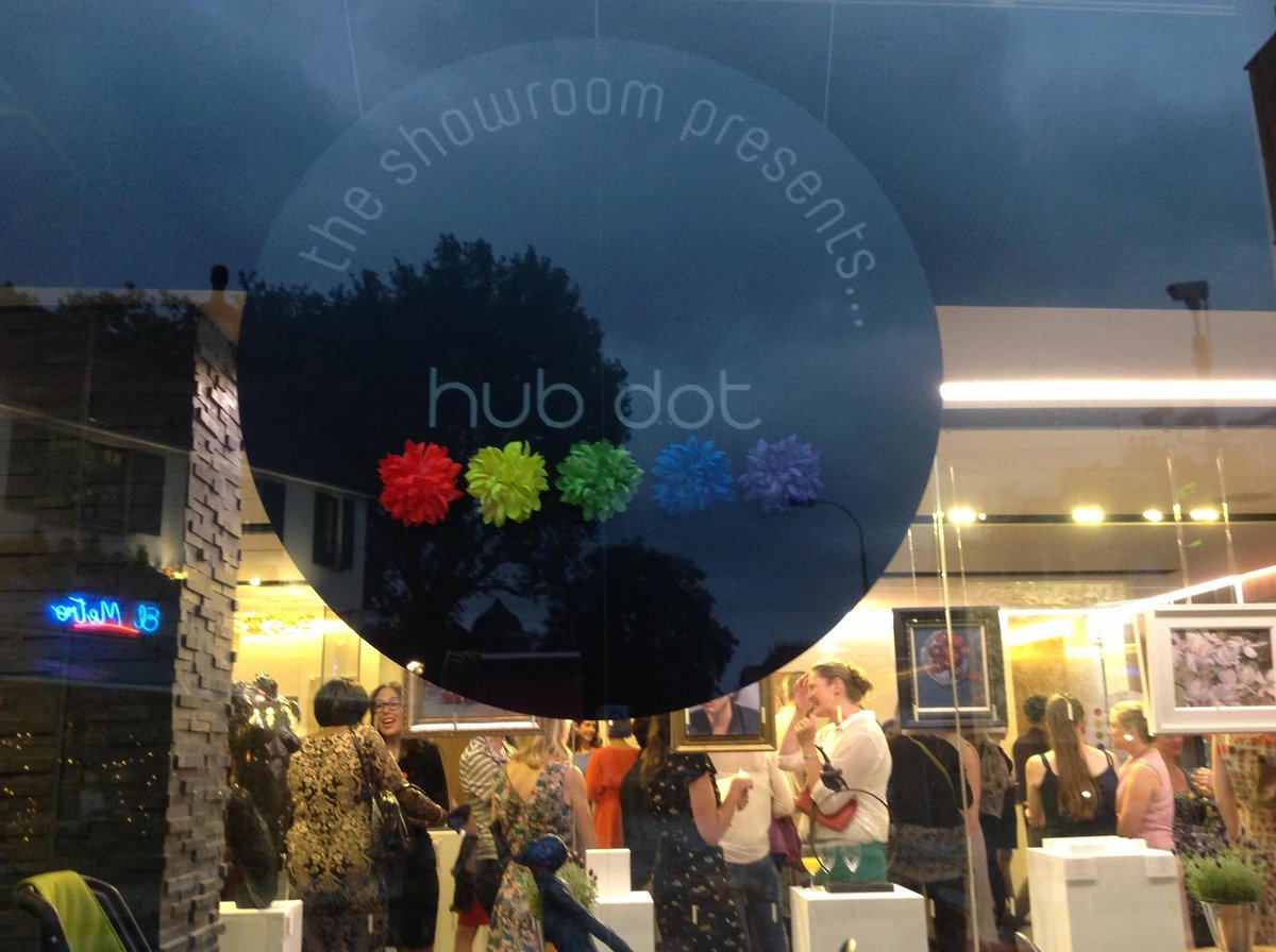 EcomartGlobal's tweet photo. #ThrowbackThursday Reminiscing about our very first event with @hubdot #art & #creativity #dotalchemy #memories #fulham #venue #events https://t.co/zxWyPKD1oj