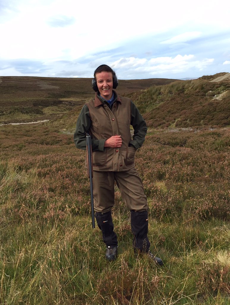 inthuntscotland's tweet photo. @NomadUKClothing Highly recommend @nomadUKClothing #huntress #nomaduk https://t.co/loqUEA2bWm