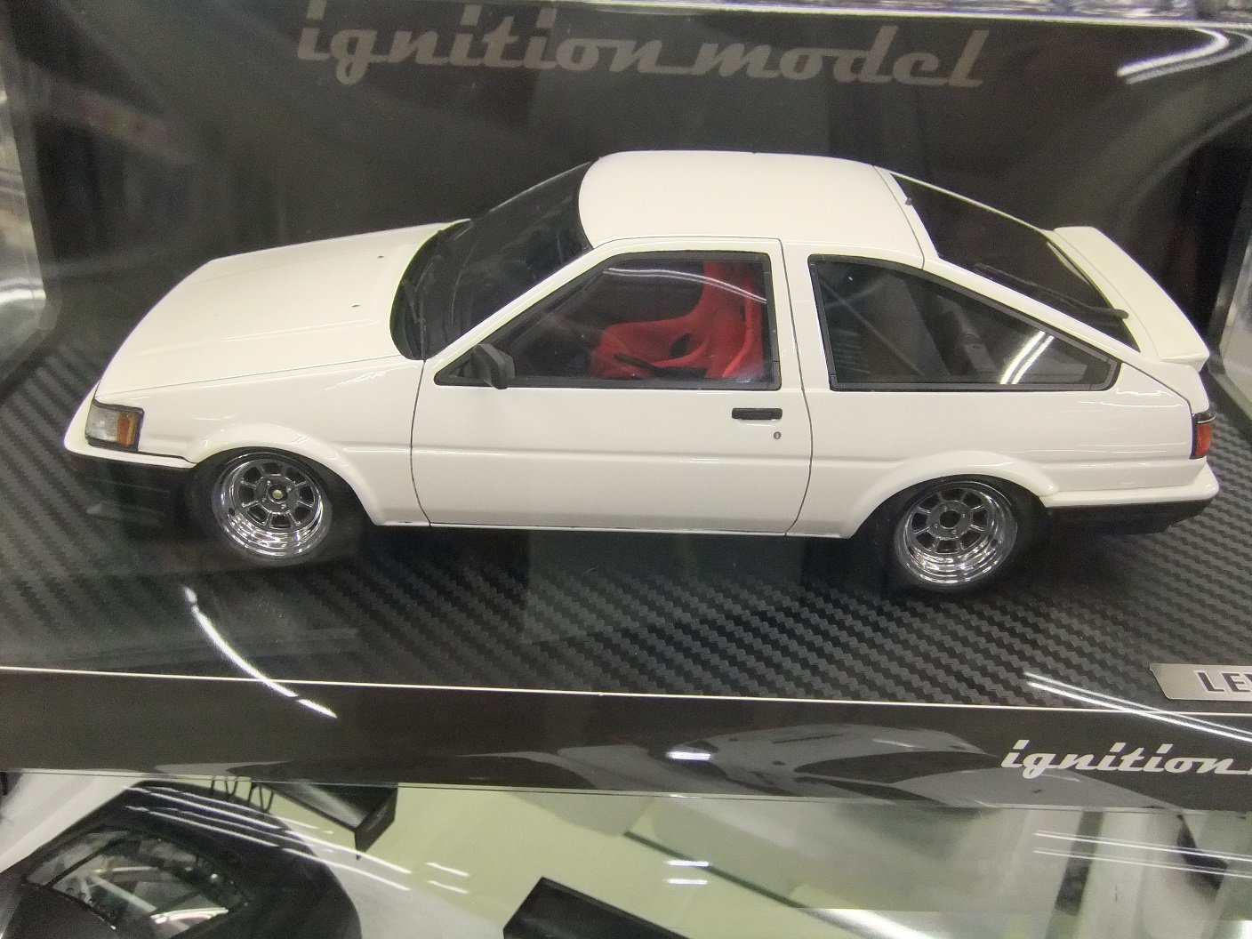 イグニッションモデル 1/18 AE86レビン 【送料込】 haiphongdpi.gov.vn