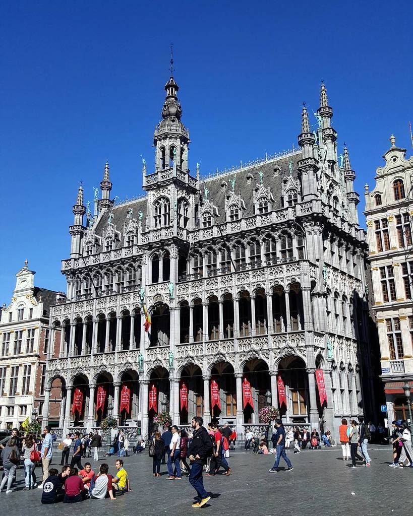 DePaseoX's tweet photo. #DePaseoX #Bruselas #Brussels #Belgium #Bélgica #Architecture #Travel #InstaTravel #InstaTrip #PicOfTheDay #PixOfT… https://t.co/t7d6Jh9ltQ https://t.co/YCGOQ9IWfF