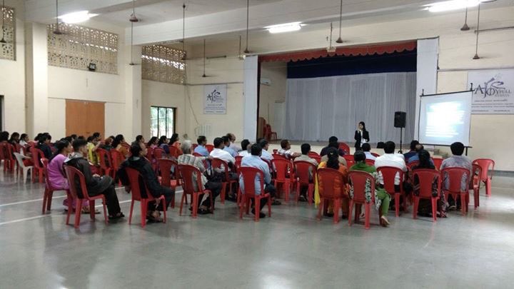 FrFranklin's tweet photo. #DioCom held at St.Thomas Cathedral
#DigitalKalyan #Catholic #SyroMalabar #IndianCatholic #StThomasCathedral #KMC #MediaMissionary #ProLife https://t.co/75iMJHbhtf