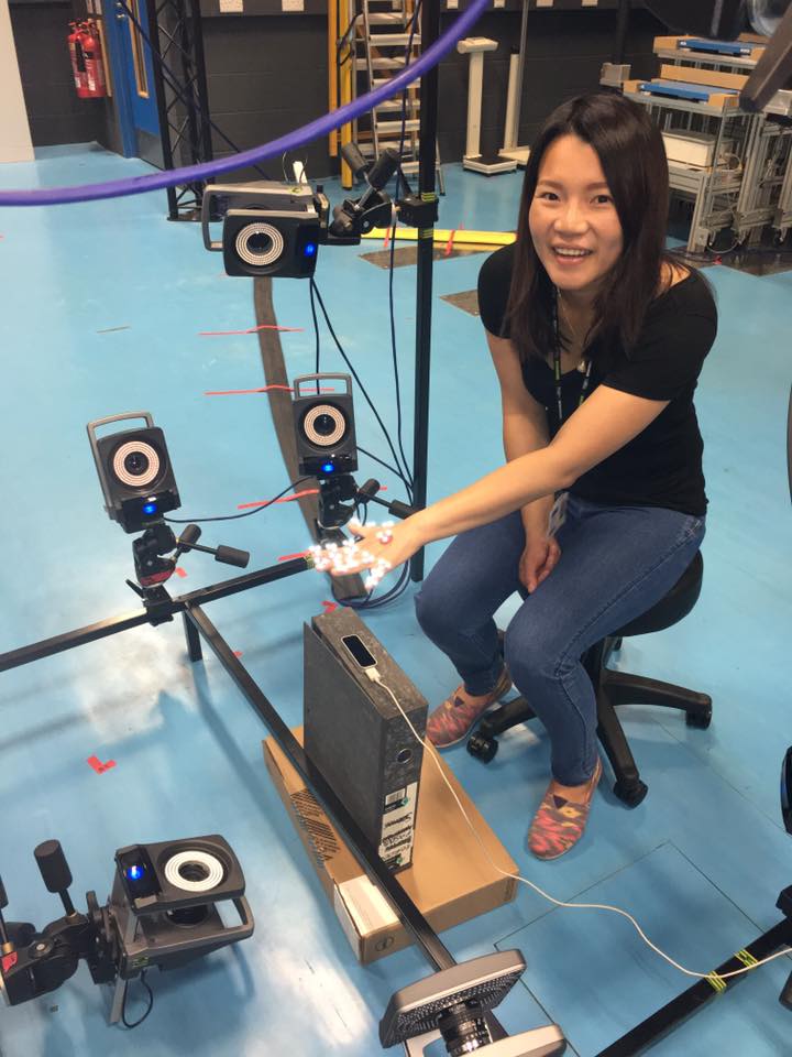 EEusterwiemann's tweet image. @ppj2929 happy after completing my study. Still looking for a few more volunteers to help me out :) #MotionAnalysis #FingerTracking