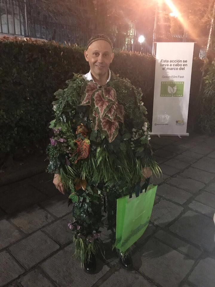 Cinematracks's tweet image. ¡Ojalá que un funcionario inepto q pide rezar para apagar incendios no haya formado parte de la promo del #GreenFilmFest! #LaCosa #Bergman